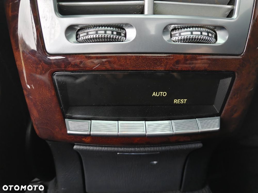 Mercedes-Benz Klasa S 500 L 4Matic 7G-TRONIC - 28