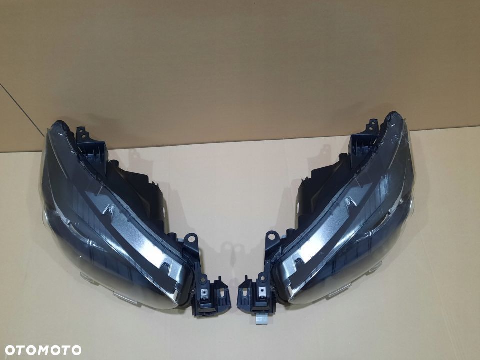 MAZDA CX5 LAMPY FULL LED DWIE SOCZEWKI LED PRAWA - 2