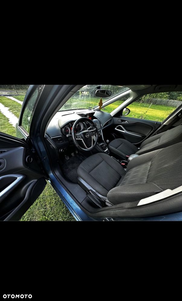 Opel Zafira - 7