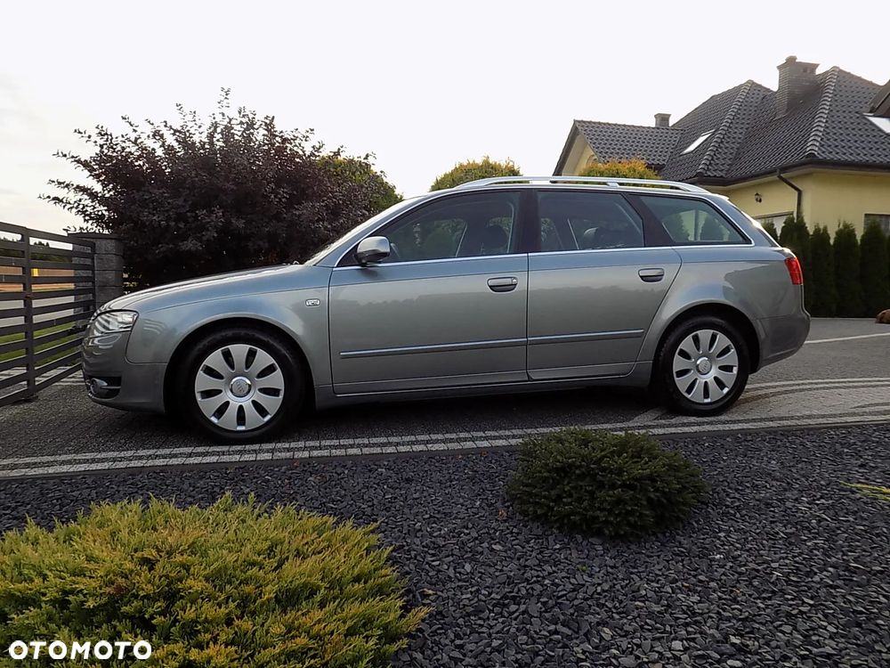 Audi A4 Avant - 19