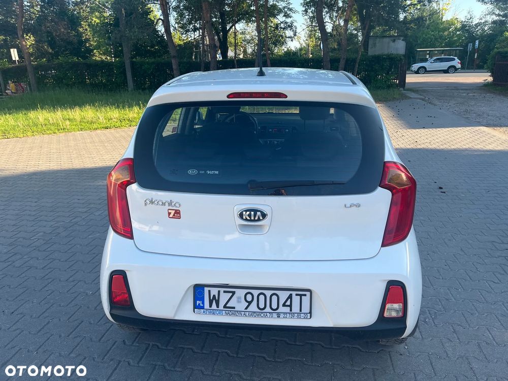 Kia Picanto 1.0 L - 4