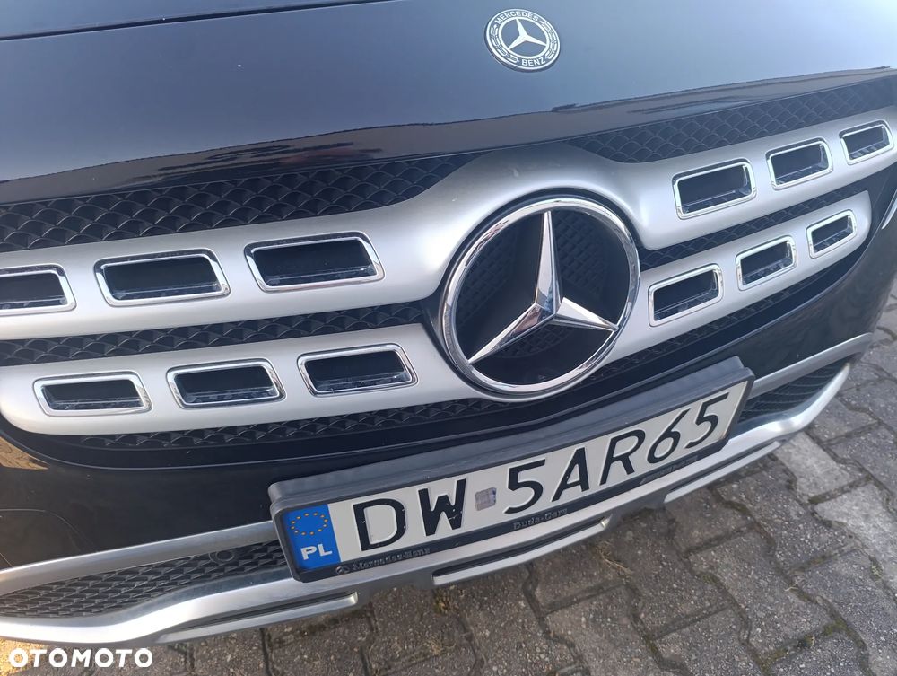 Mercedes-Benz GLA 200 7G-DCT - 23