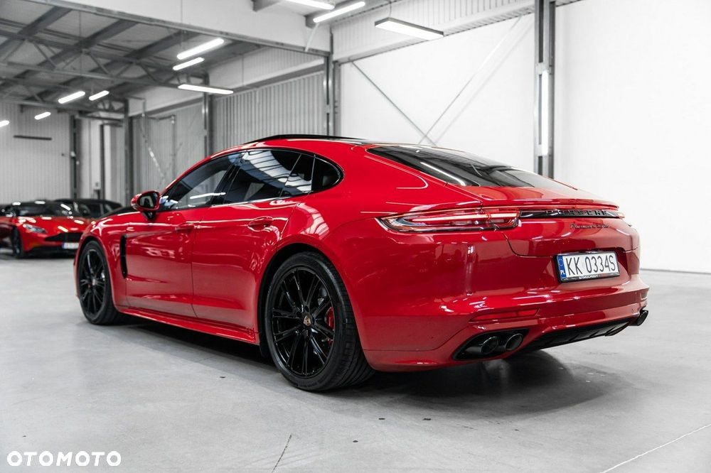 Porsche Panamera Turbo - 10