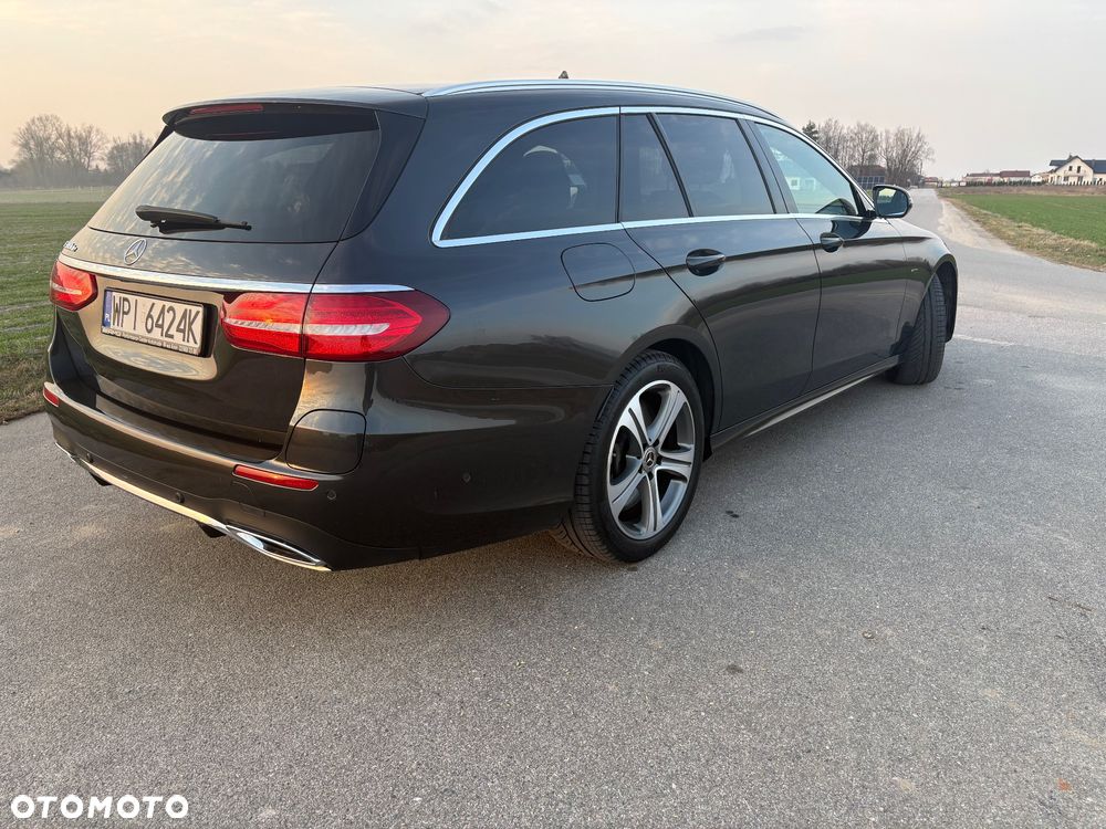 Mercedes-Benz Klasa E - 8