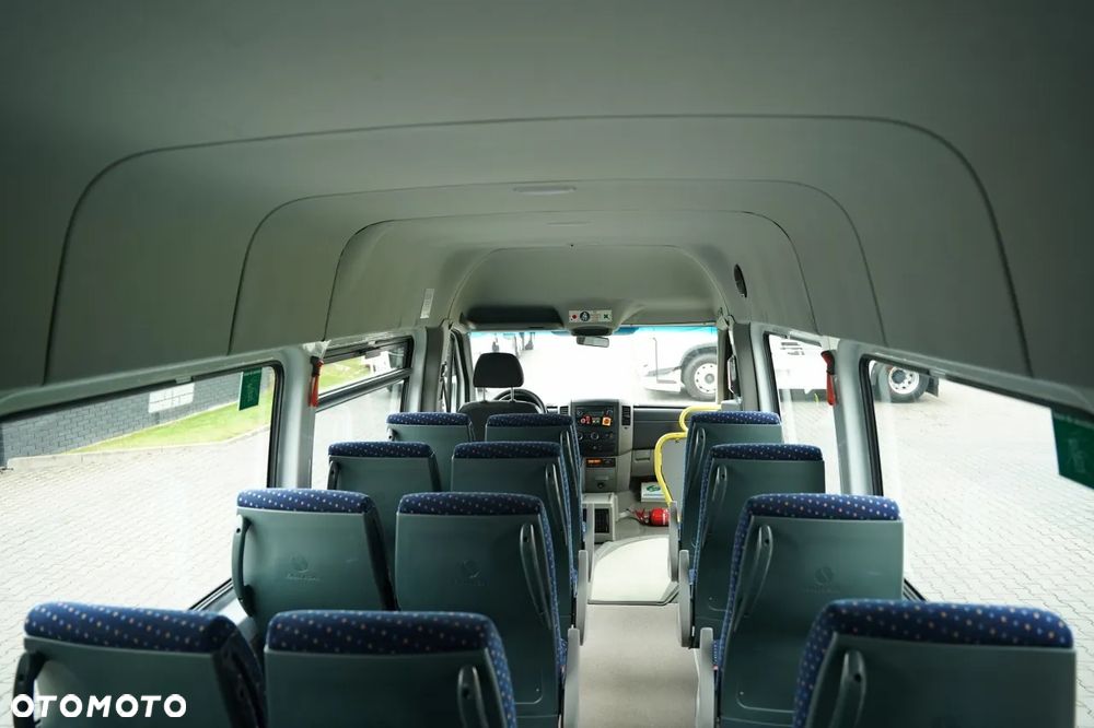 Mercedes-Benz / SPRINTER 516 / KLIMATYZACJA / SPROWADZONY / - 29