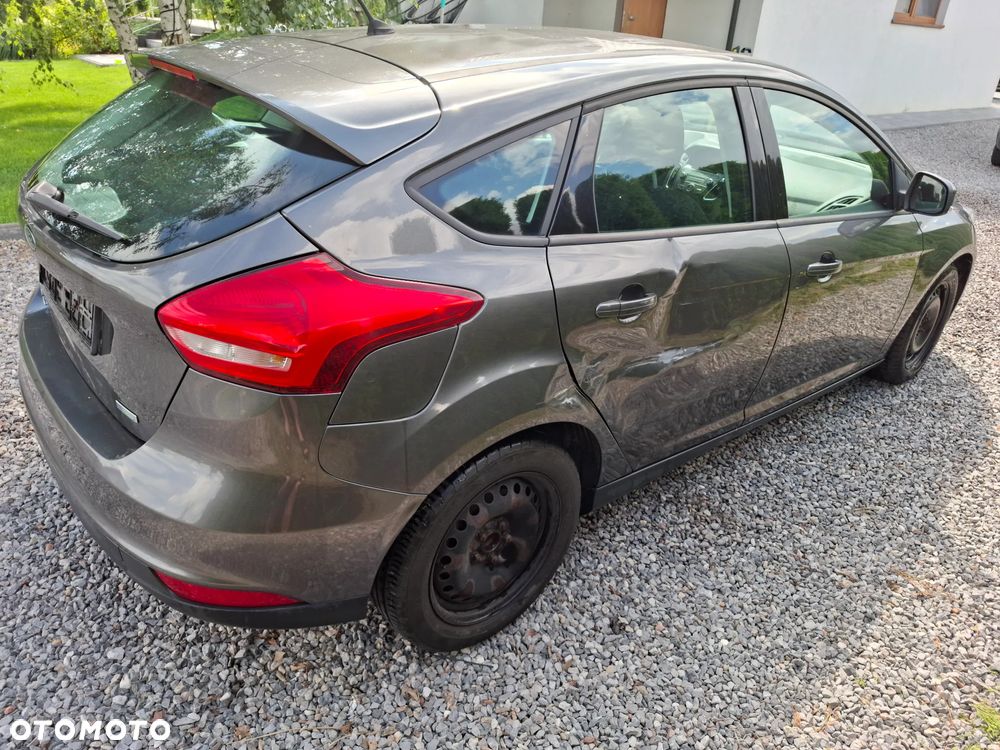 Ford Focus 1.0 EcoBoost Trend ASS - 6