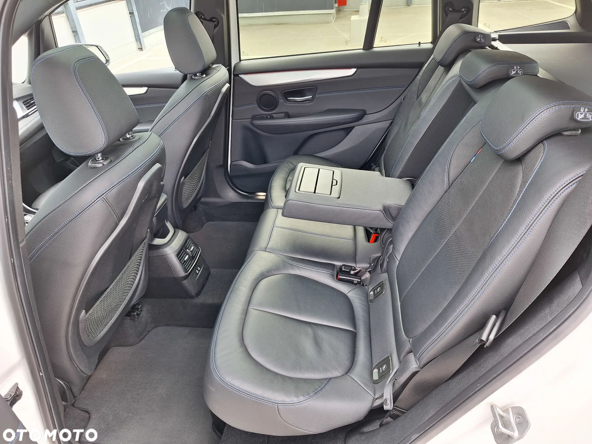 BMW Seria 2 220i GT M Sport - 23