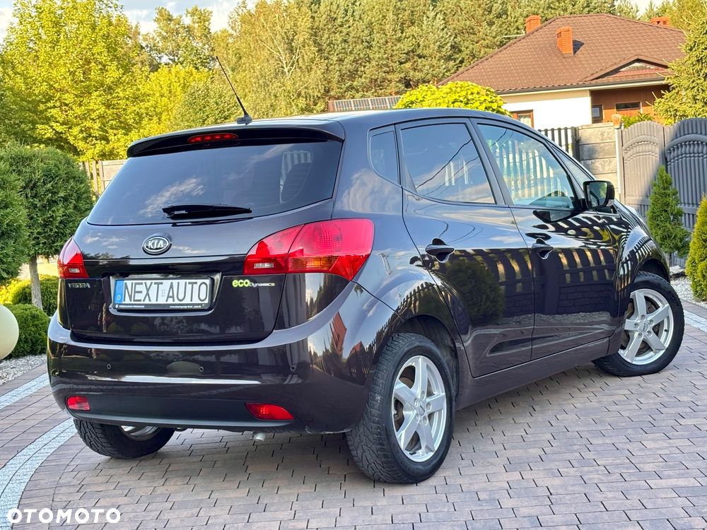 Kia Venga 1.4 CRDi 90 Attract - 17