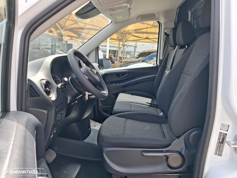 Mercedes-Benz eVito Furgão Longo 111/34 - 8