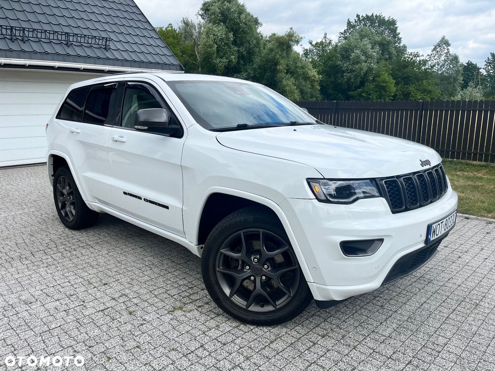 Jeep Grand Cherokee - 4