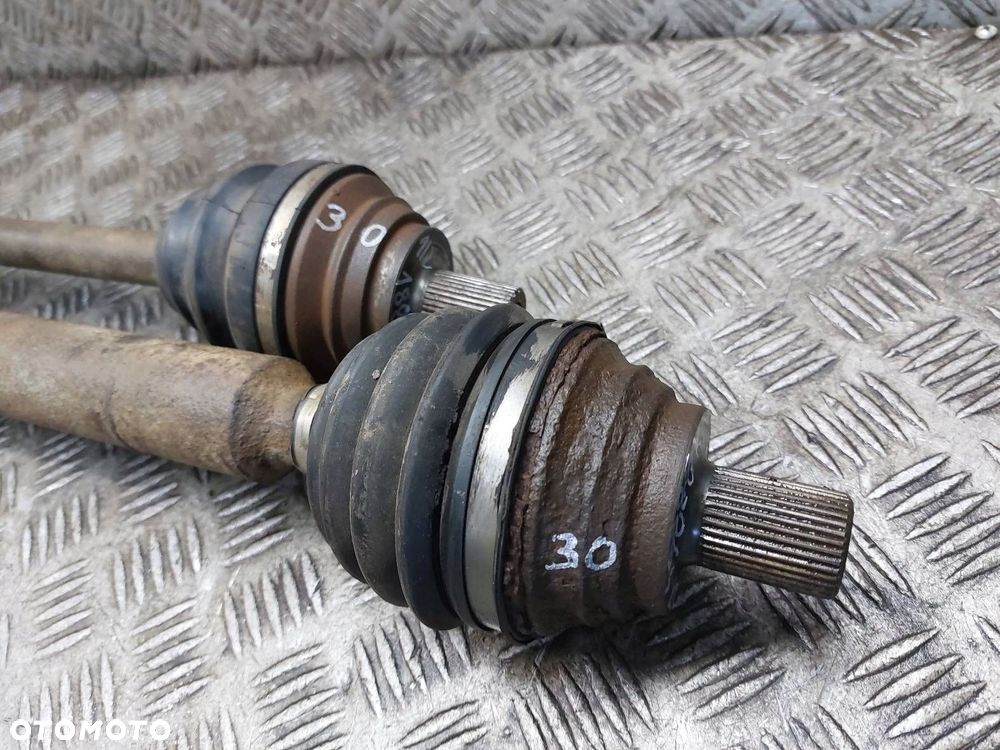 PÓŁOŚ LEWY PRZÓD + PRAWY PRZÓD GOLF V PLUS 1.6 FSI DŁUGA KRÓTKA - 2