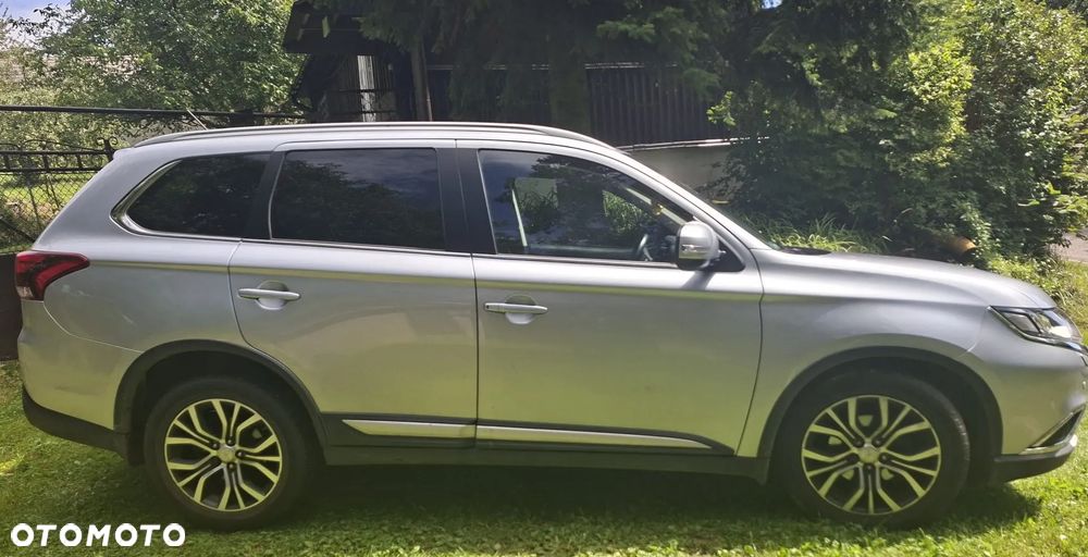 Mitsubishi Outlander 2.0 Intense 4WD CVT - 8