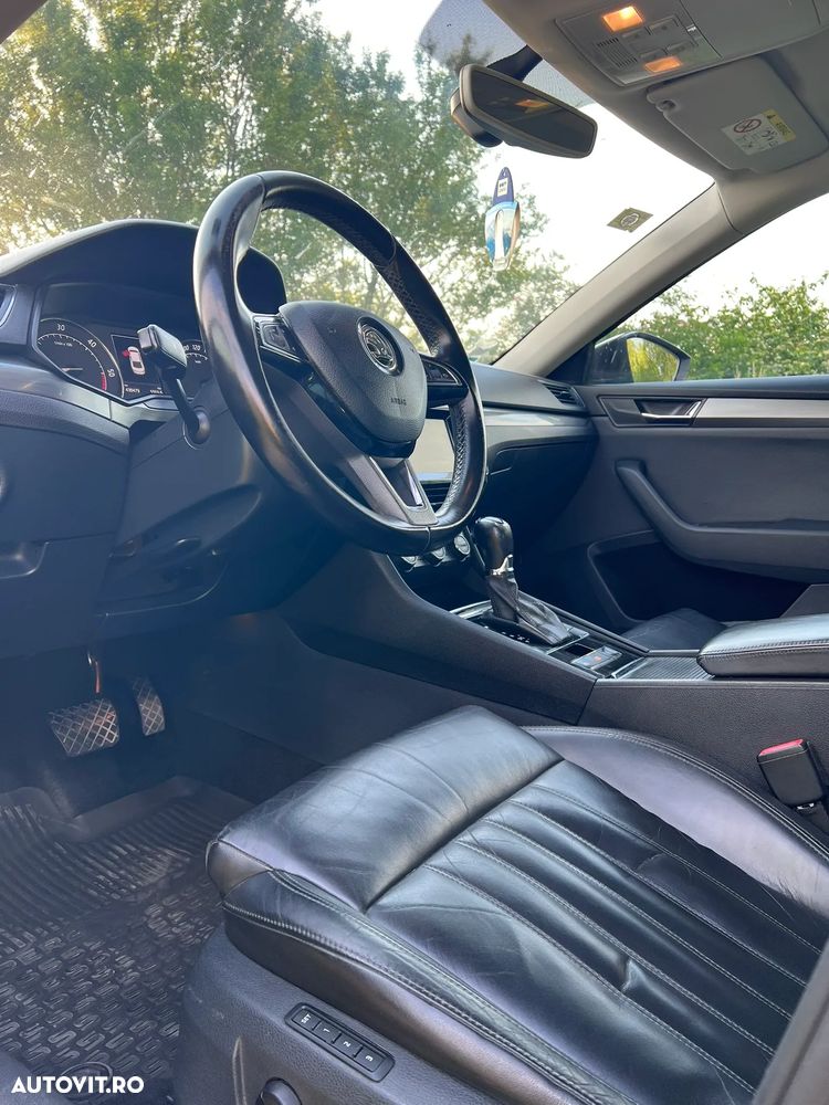 Skoda Superb 1.6 TDI DSG Active - 8