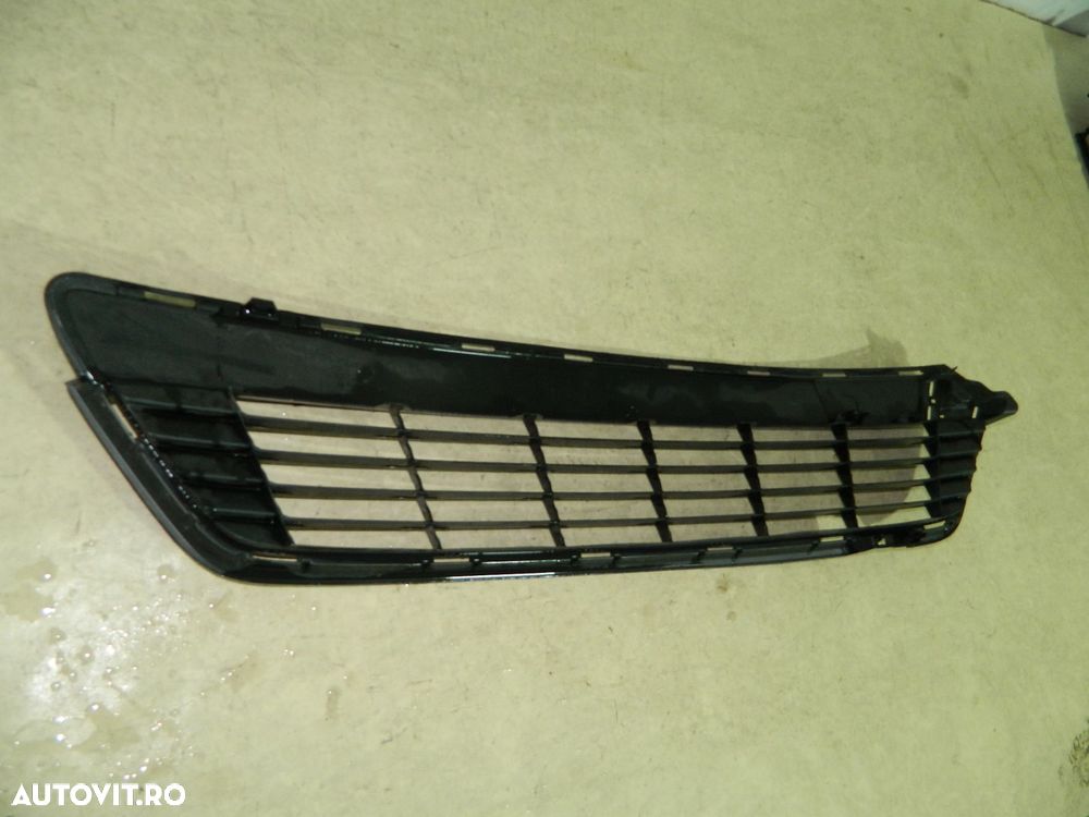 Grila intre proiectare Toyota Yaris, 10-12, 93112-0D210 - 5