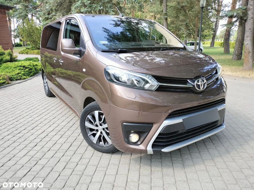 Toyota Proace Verso 2.0 D4-D Medium VIP - 29