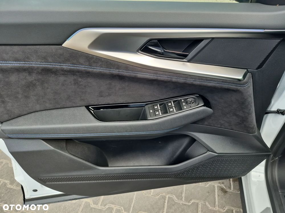 Renault Austral 1.3 TCe mHEV Esprit Alpine - 10