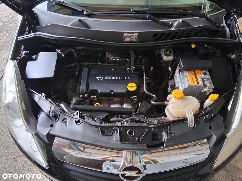 Opel Corsa 1.2 16V Enjoy - 22