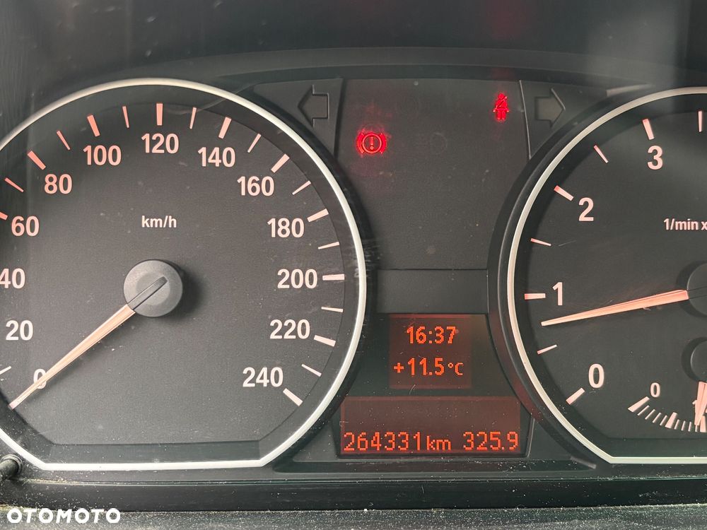 BMW Seria 1 - 8