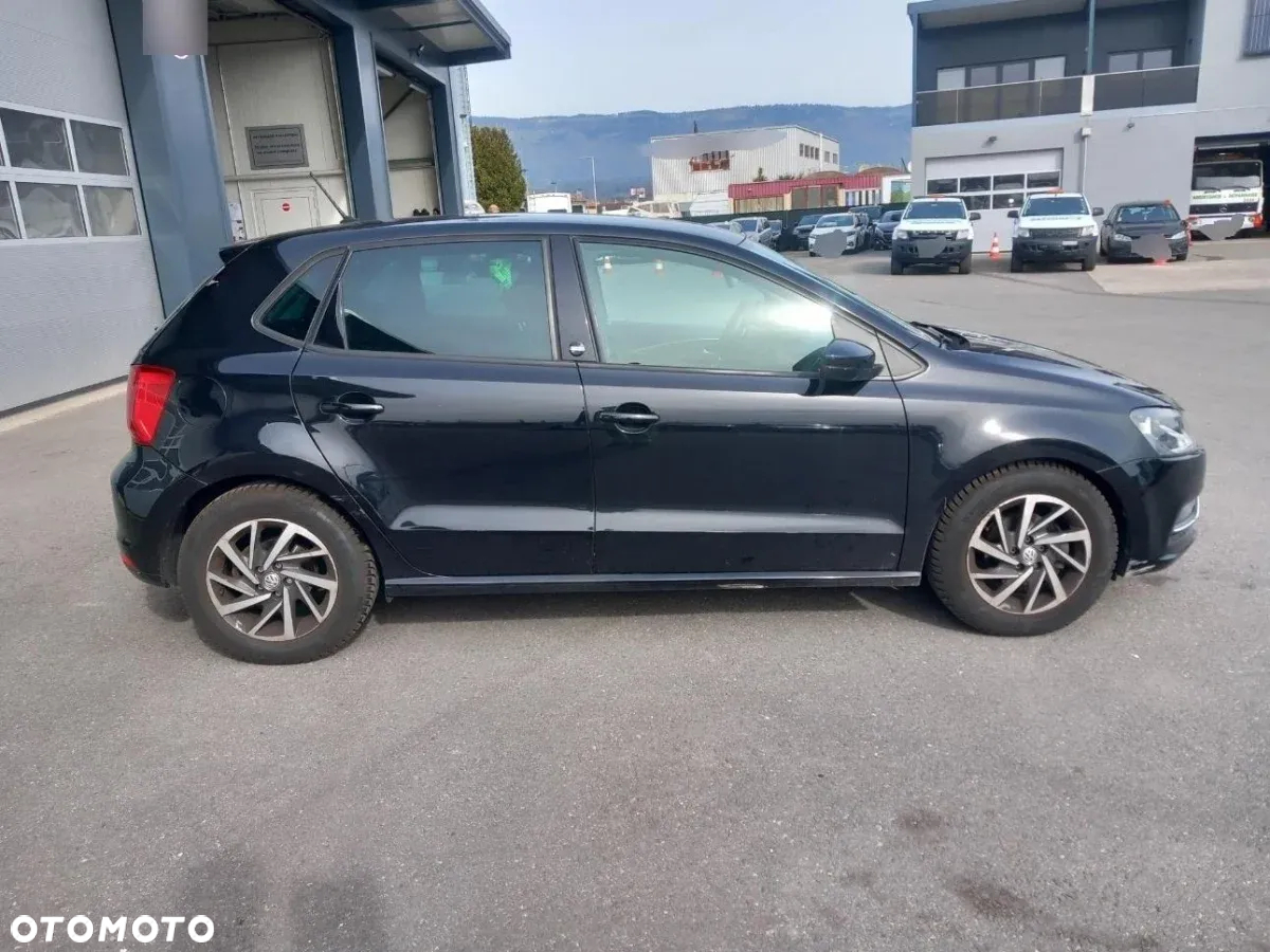 Volkswagen Polo 1.2 TSI (Blue Motion Technology) SOUND - 10