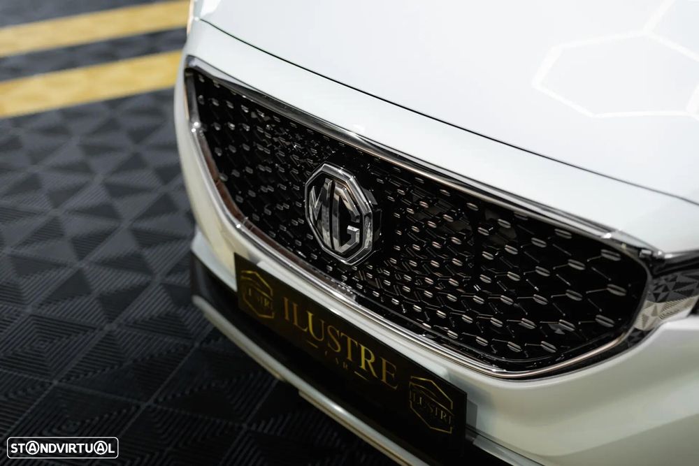 MG ZS EV 44.5 kWh Luxury - 20