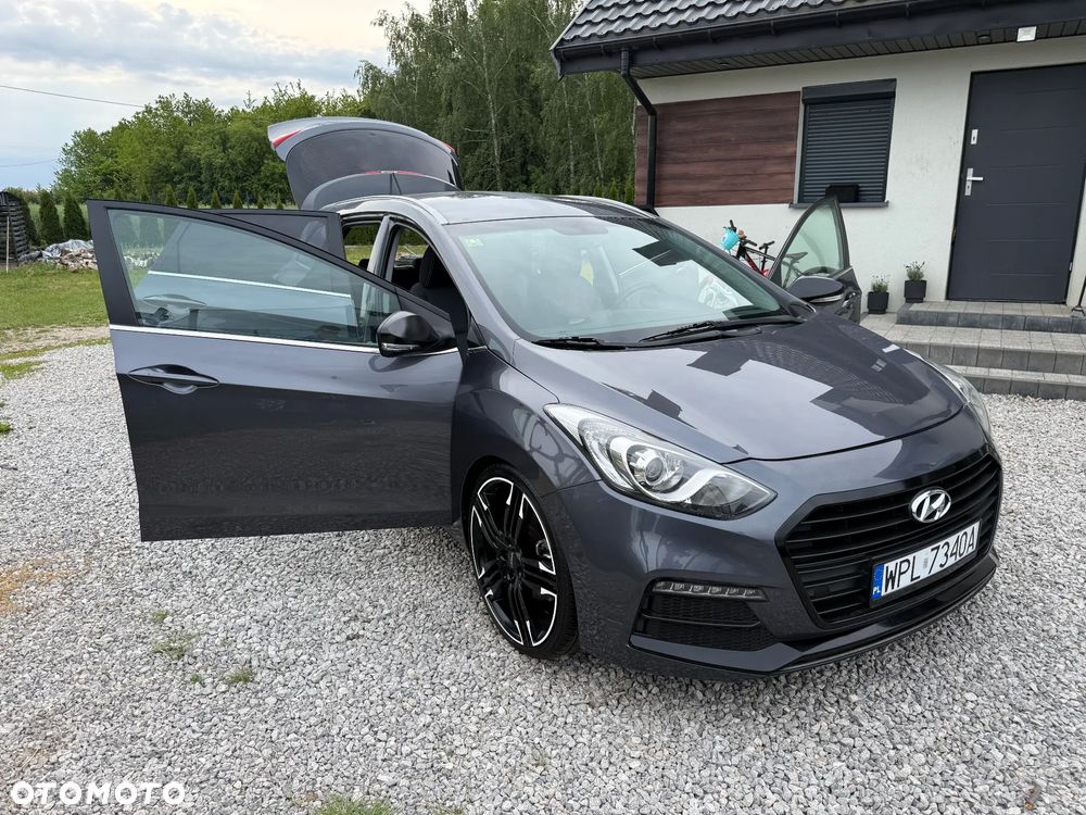 Hyundai i30 1.6 CRDi Premium - 21
