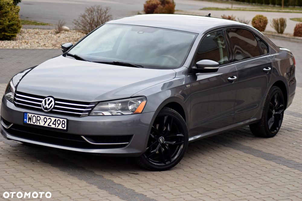 Volkswagen Passat - 14
