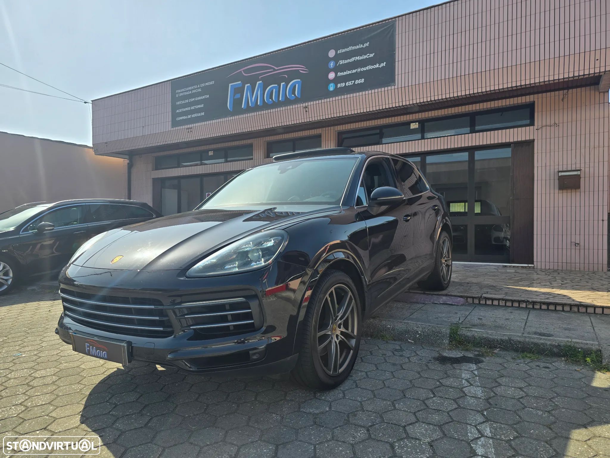 Porsche Cayenne - 1