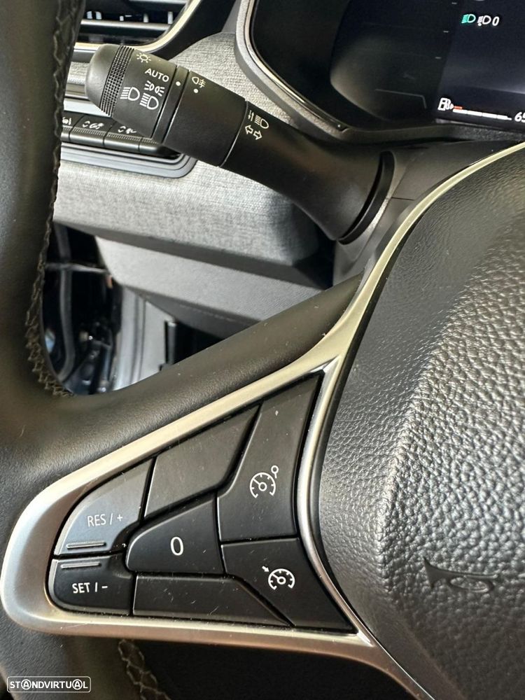 Renault Clio 1.0 TCe Techno - 16