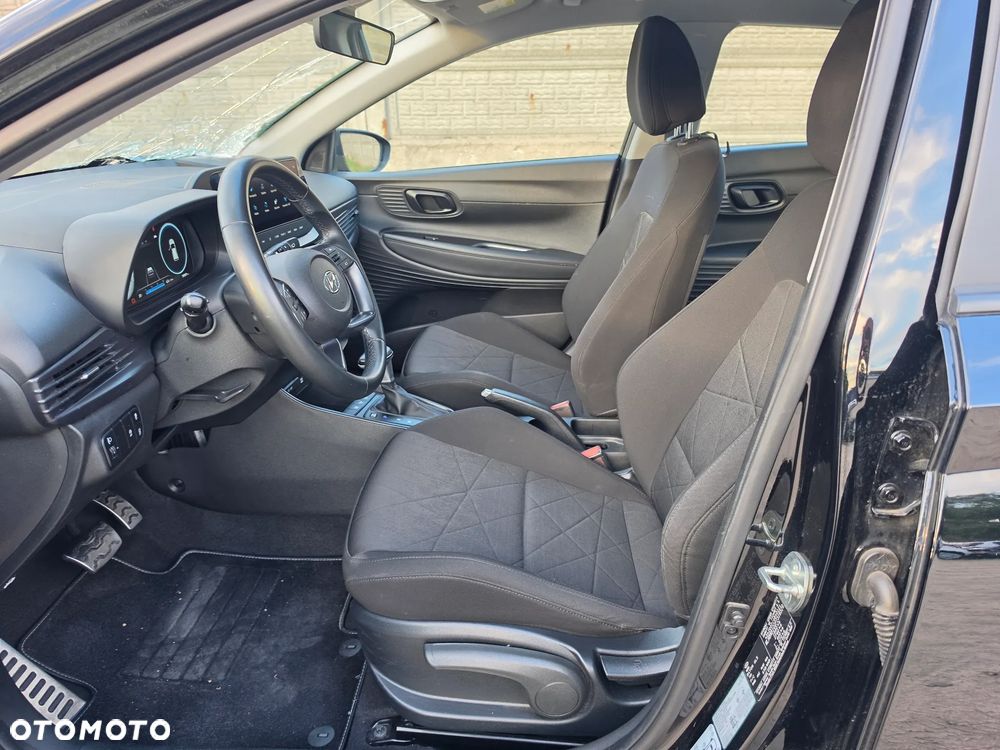 Hyundai Bayon - 10