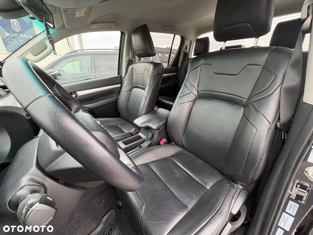 Toyota Hilux 2.8 D-4D Double Cab SR5+ 4x4 - 25