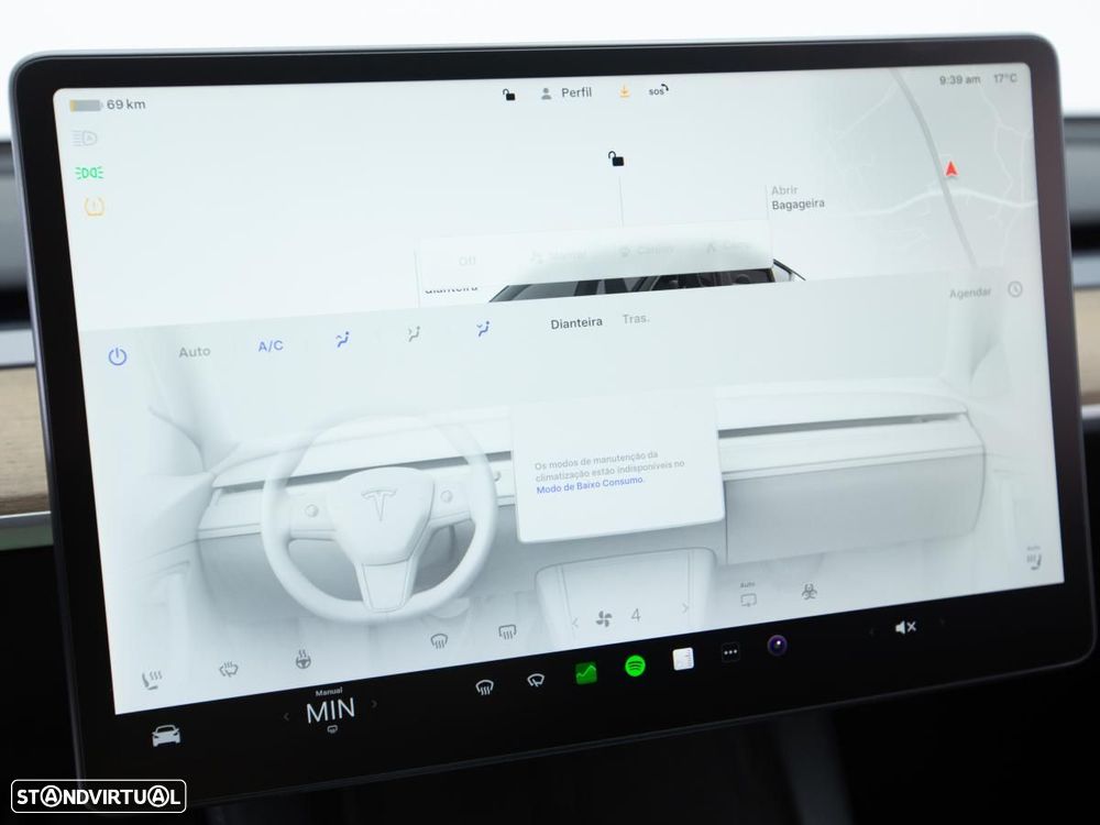 Tesla Model Y Long Range Dual Motor AWD - 28