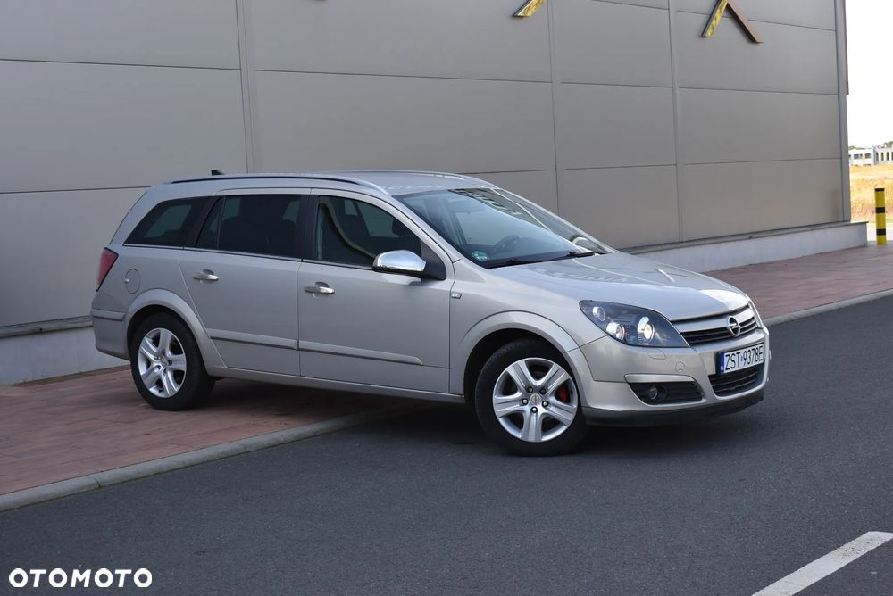 Opel Astra - 2