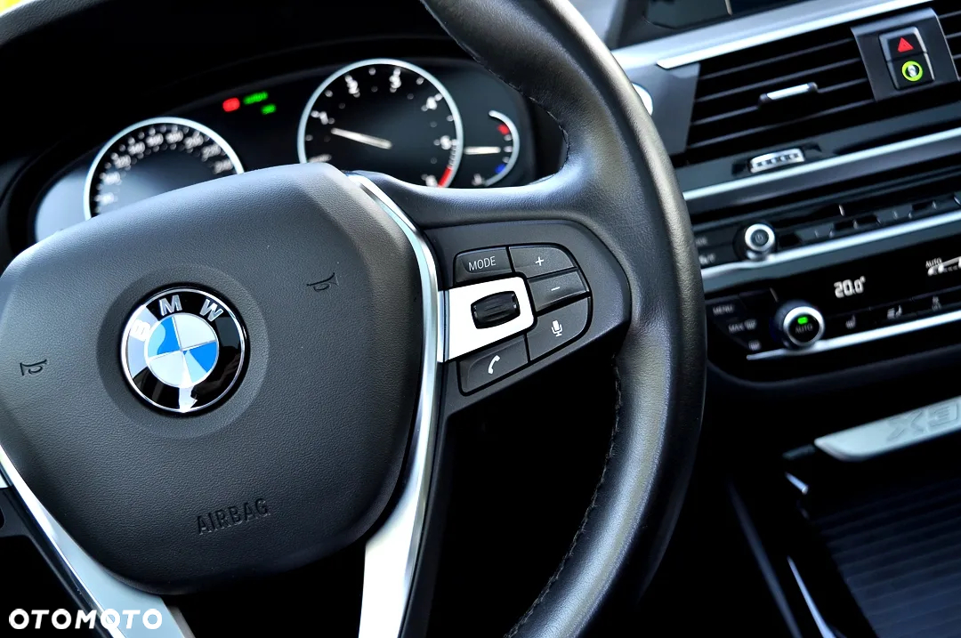 BMW X3 xDrive20d xLine - 25