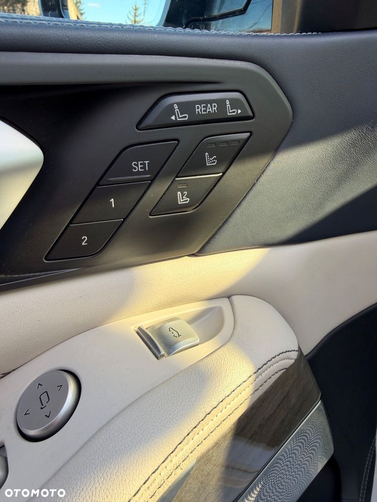 BMW X7 M50d sport - 13