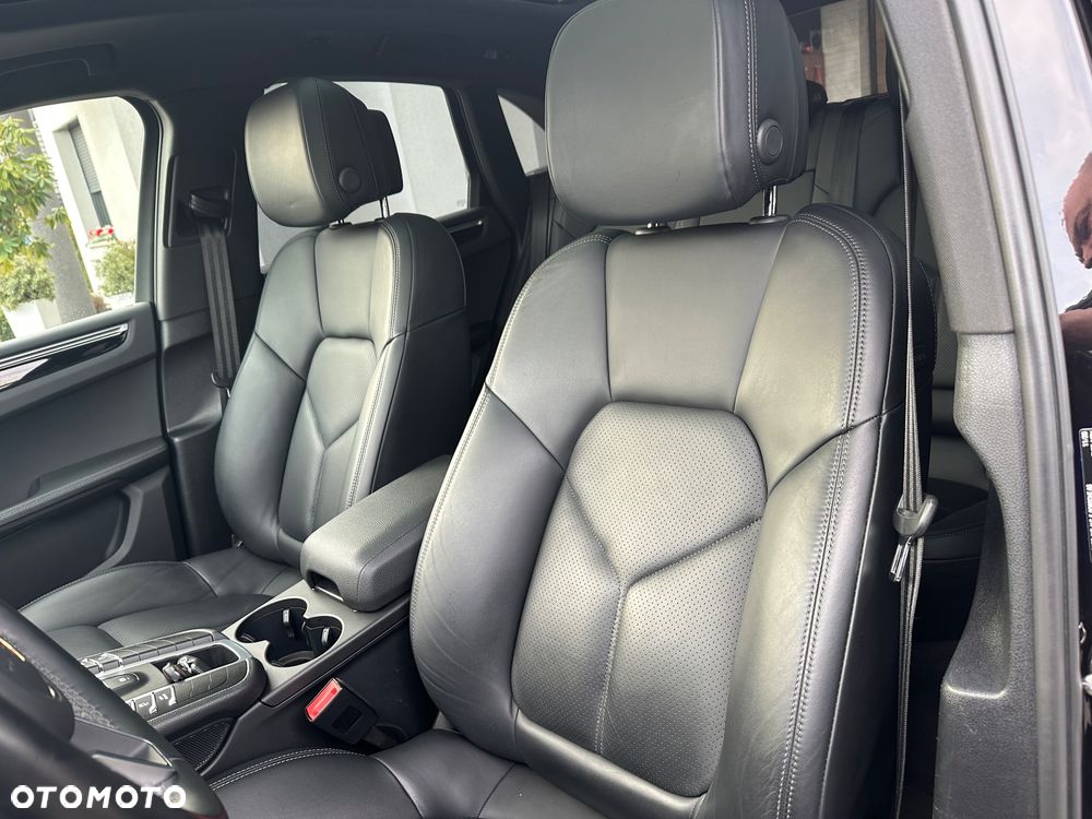 Porsche Macan PDK - 12