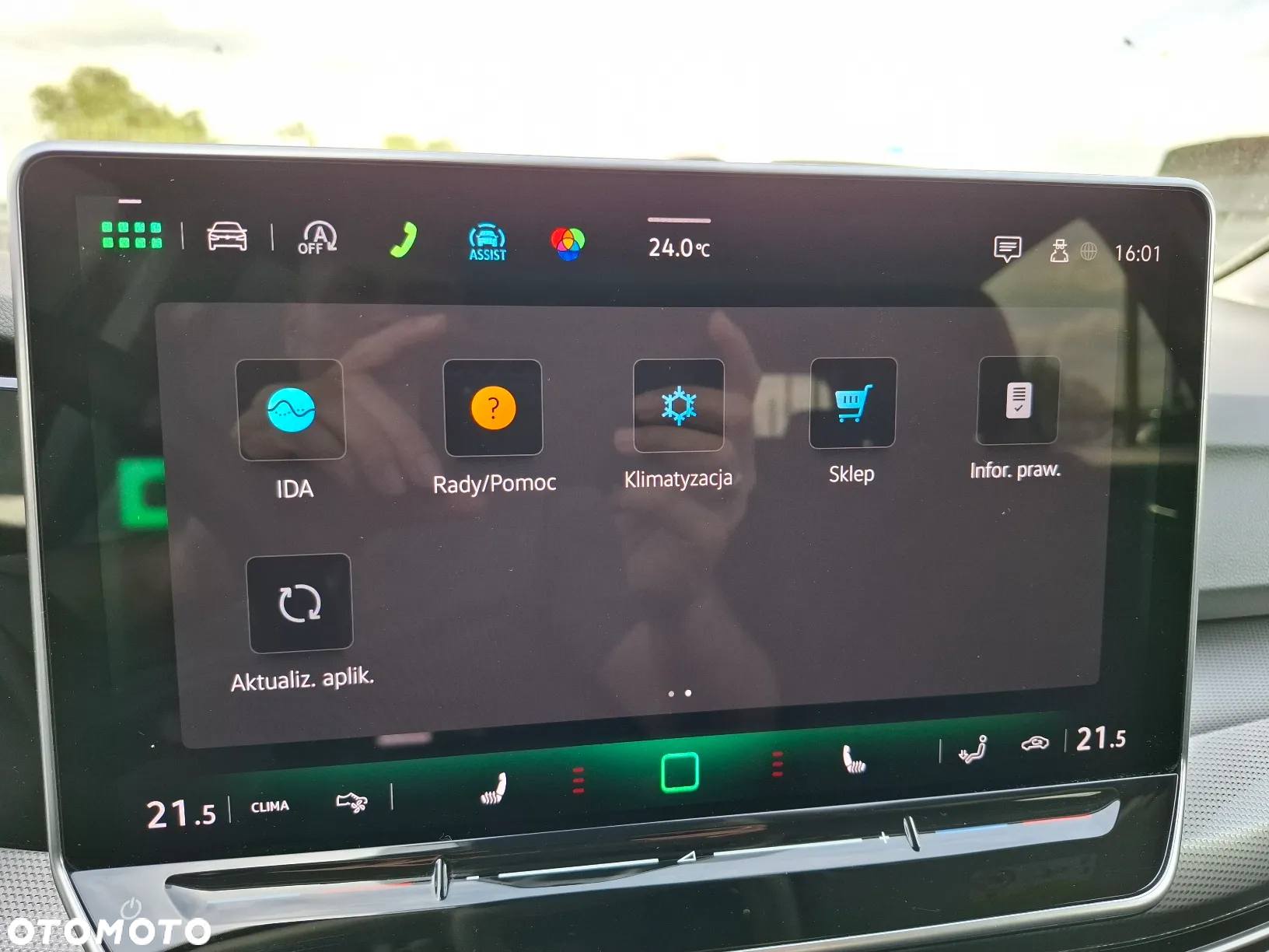 Volkswagen Golf Variant 1.5 eTSI OPF DSG Style - 28