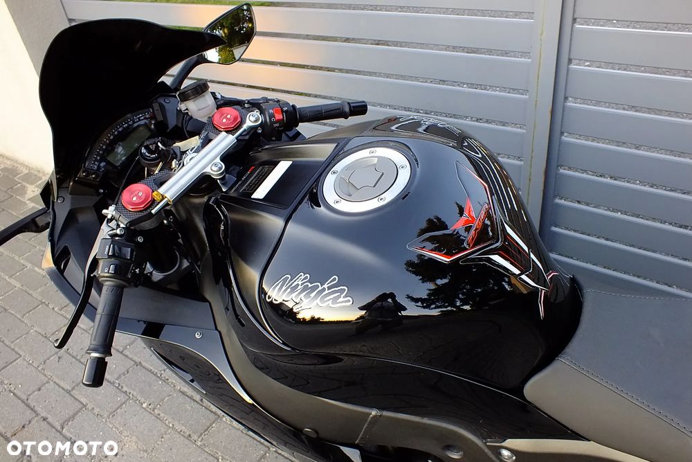 Kawasaki Ninja - 7