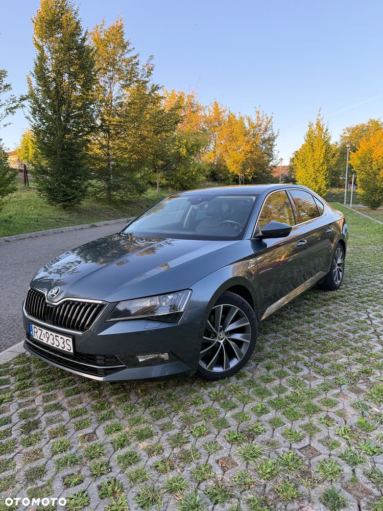 Skoda Superb 1.8 TSI L&K DSG - 2