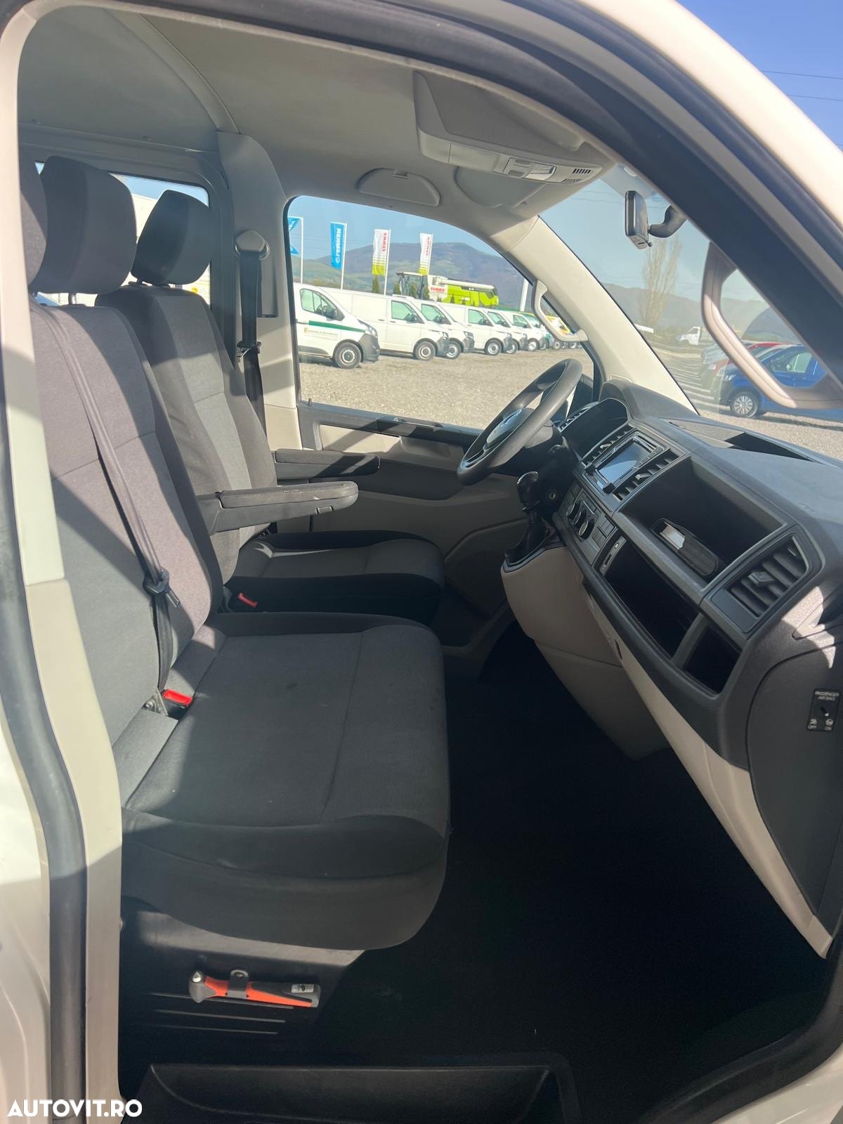 Volkswagen Transporter T6 Lang - 15