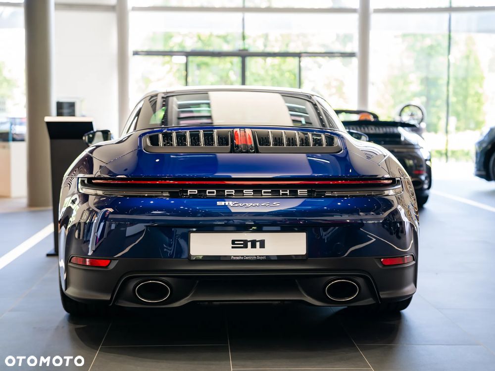 Porsche 911 Targa 4S - 16