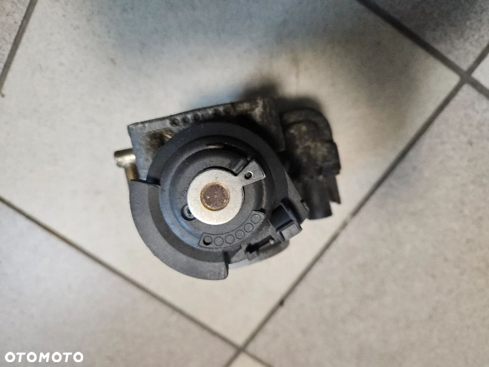 Przepustnica VW Golf IV AUDI A3 8L 1.8 T 110kW 150KM 06A133063G - 4
