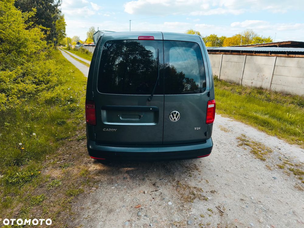 Volkswagen Caddy - 9