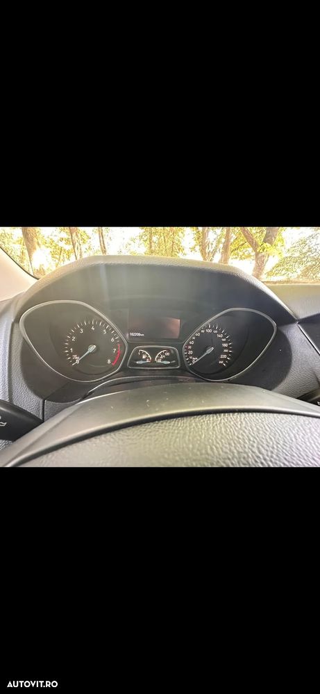 Ford Focus ver-1-5-ecoboost-titanium - 5