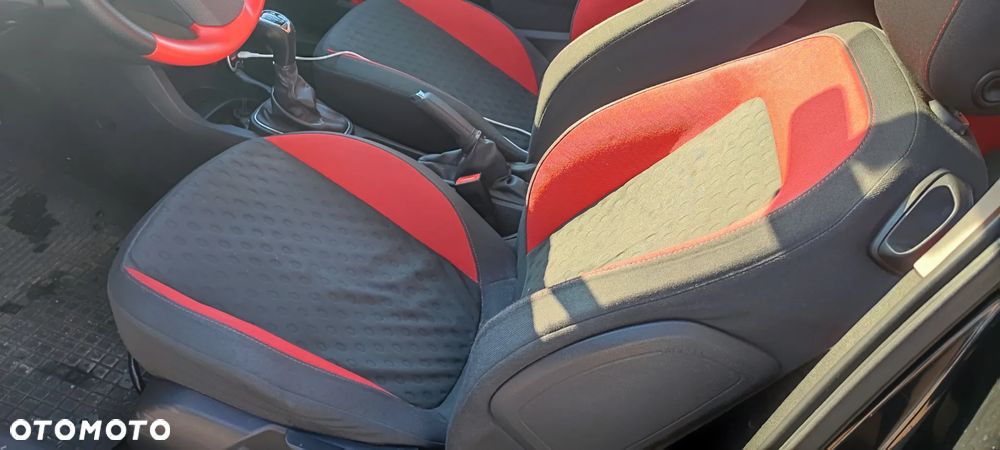 Opel Corsa 1.6T GSI - 21