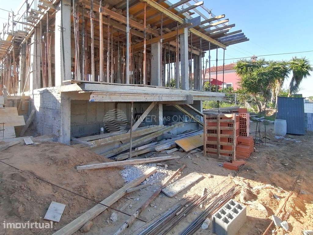 Moradia T2 Contemporânea em Pinhal do General - Fernão Ferro - Grande imagem: 3/15