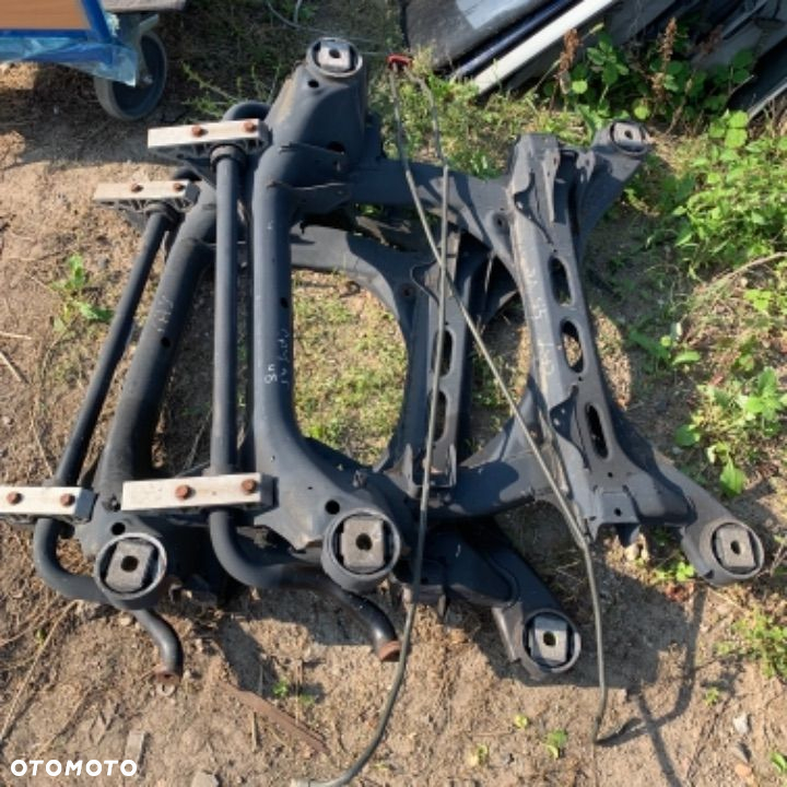 porsche cayenne mk1 touareg q7 sanki ława przód trawers kołyska - 2