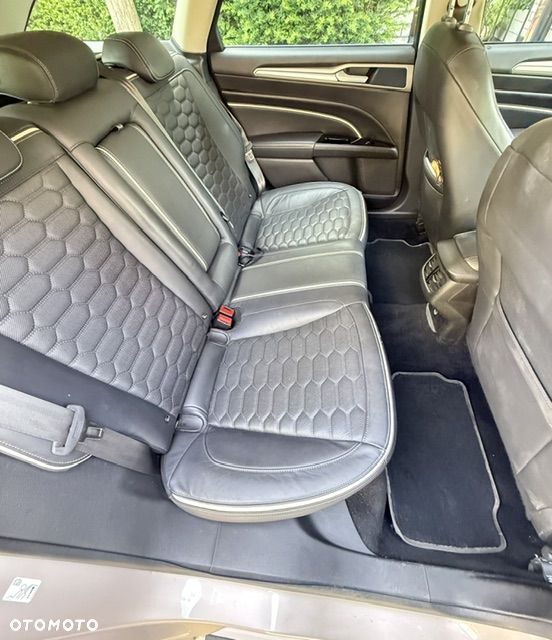 Ford Mondeo Vignale 2.0 TDCi PowerShift - 11