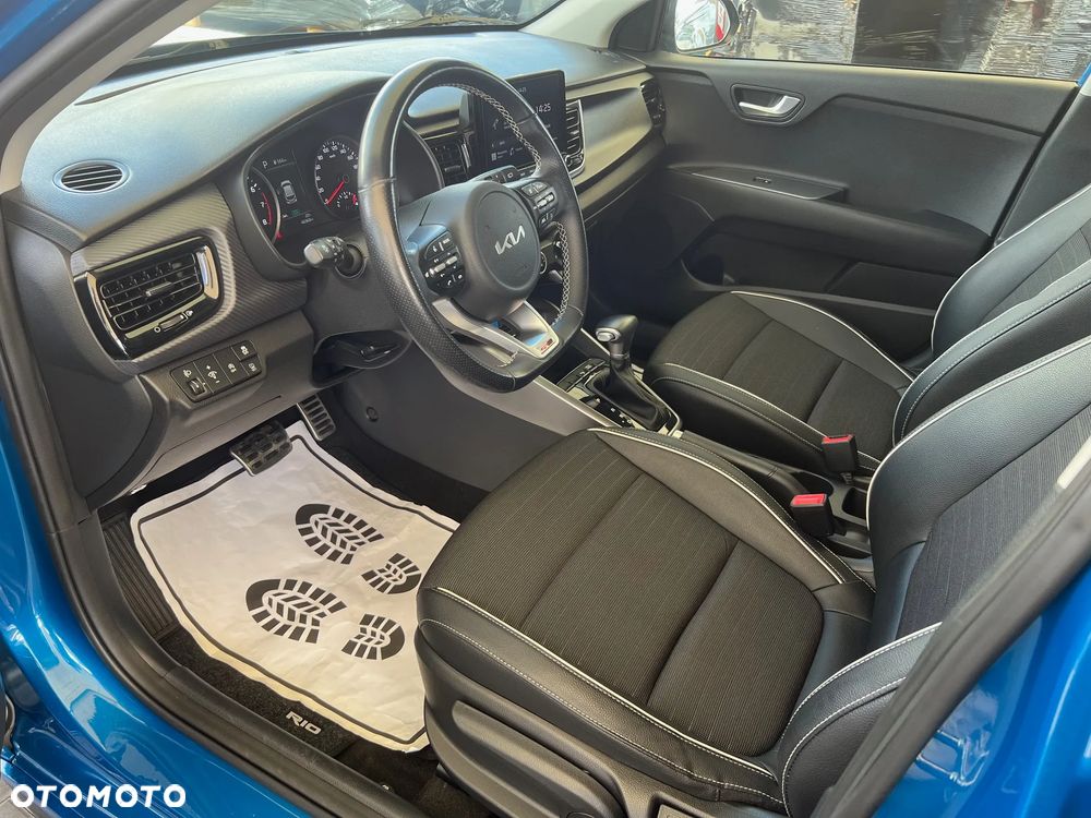 Kia Rio - 7