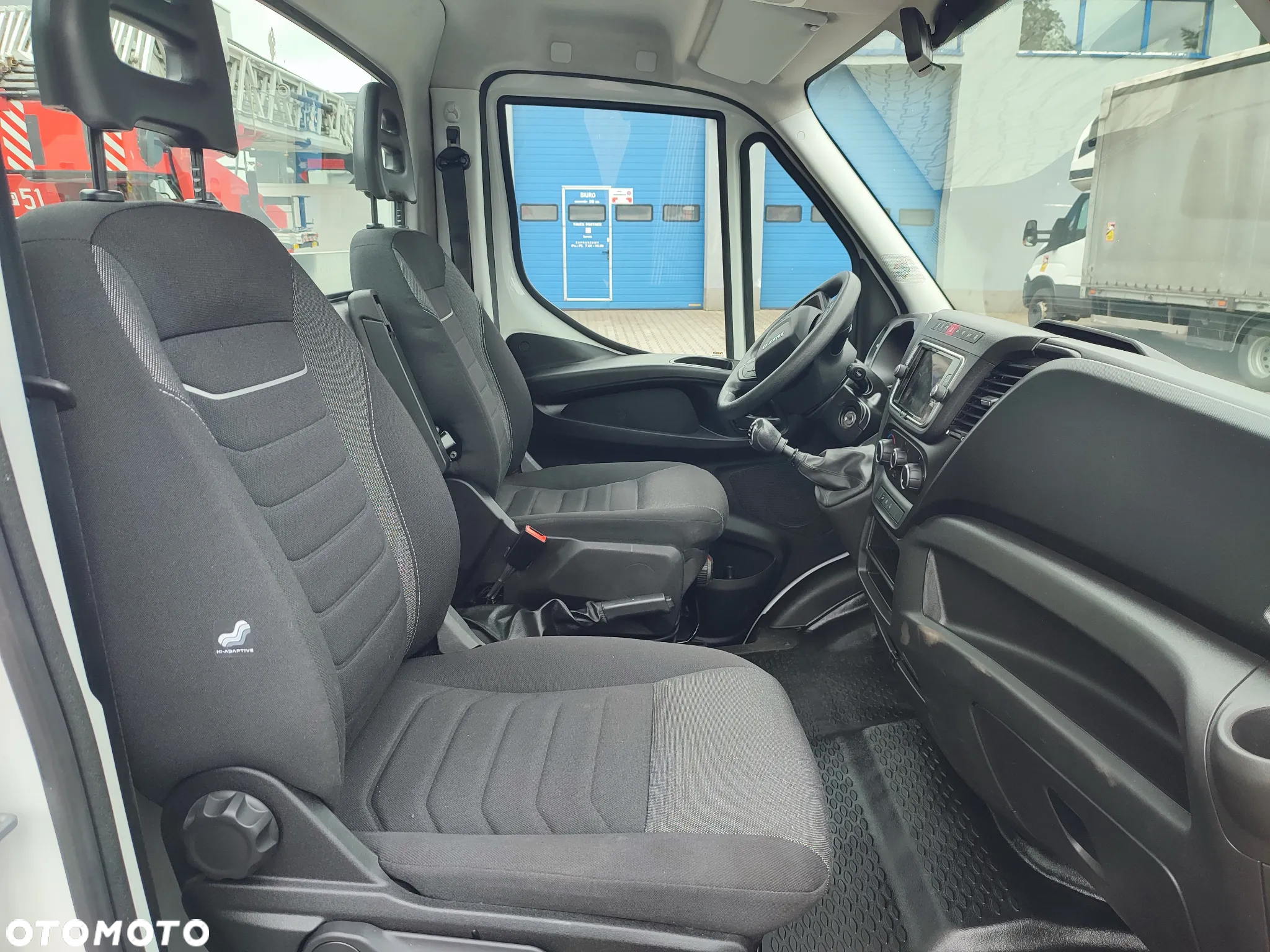 Iveco Daily 35 // bliźniak // skrzynia otwarta 5 m - 5