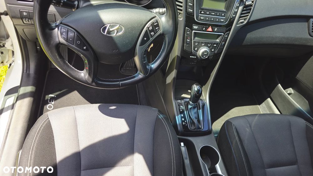 Hyundai i30 1.6 GDI BlueDrive Go DCT - 8